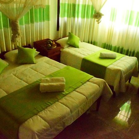 Kandy Holiday Home Esterno foto