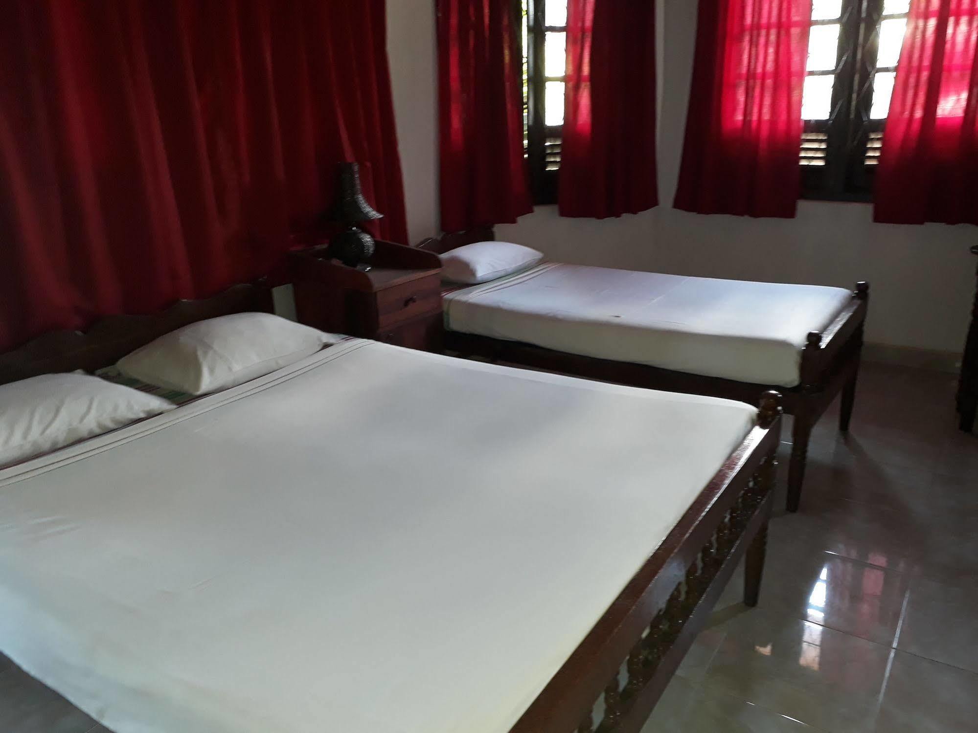 Kandy Holiday Home Esterno foto